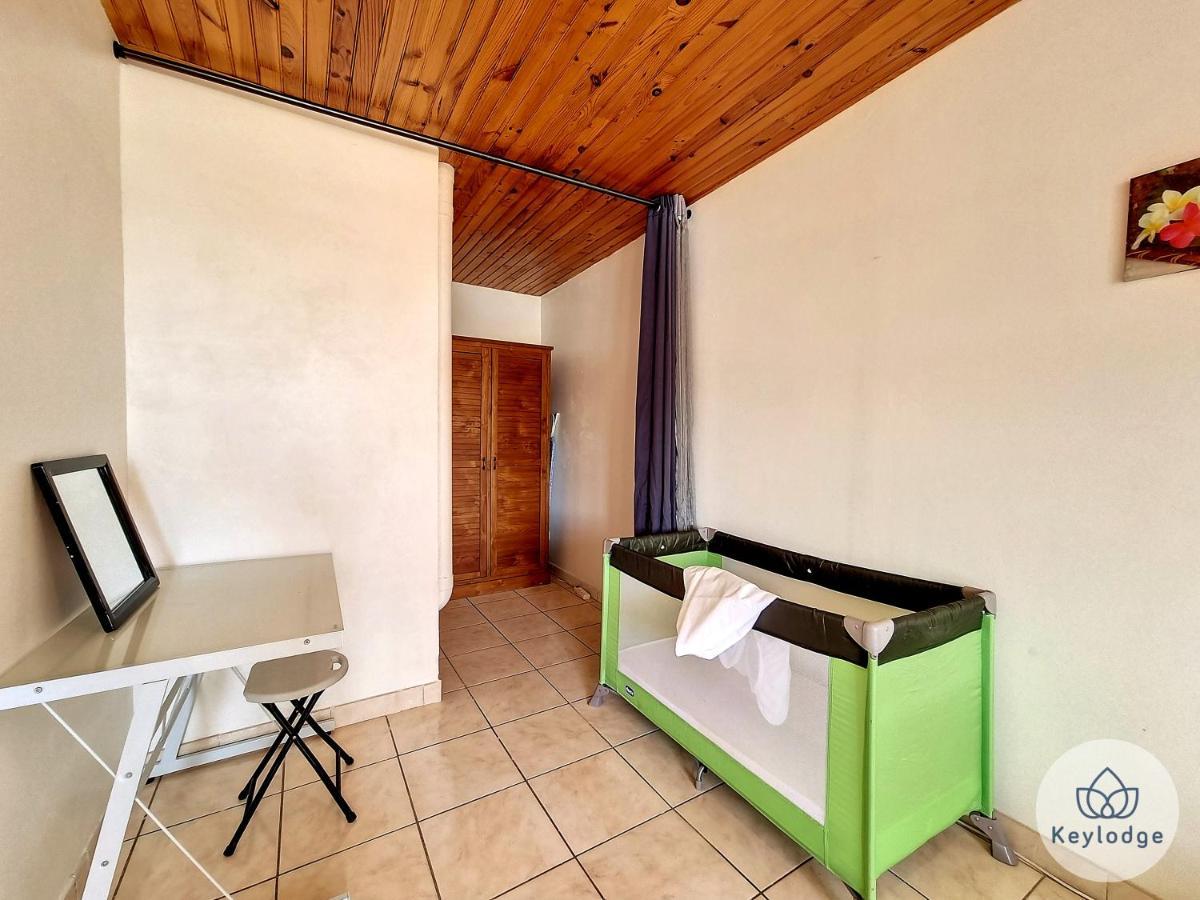 Paul Et Aliette - T3 Classe 3 Etoiles - 70M2 - Saint-Denis Luaran gambar