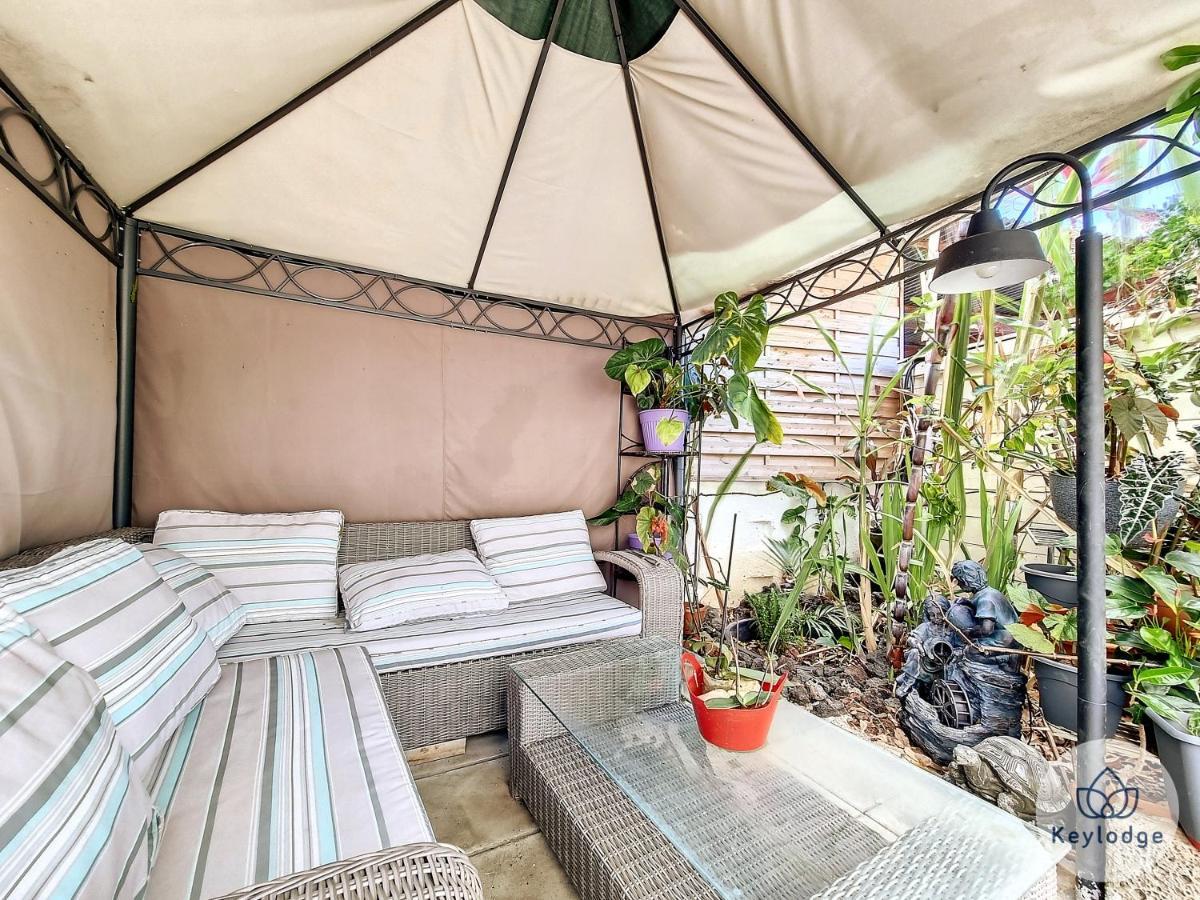 Paul Et Aliette - T3 Classe 3 Etoiles - 70M2 - Saint-Denis Luaran gambar