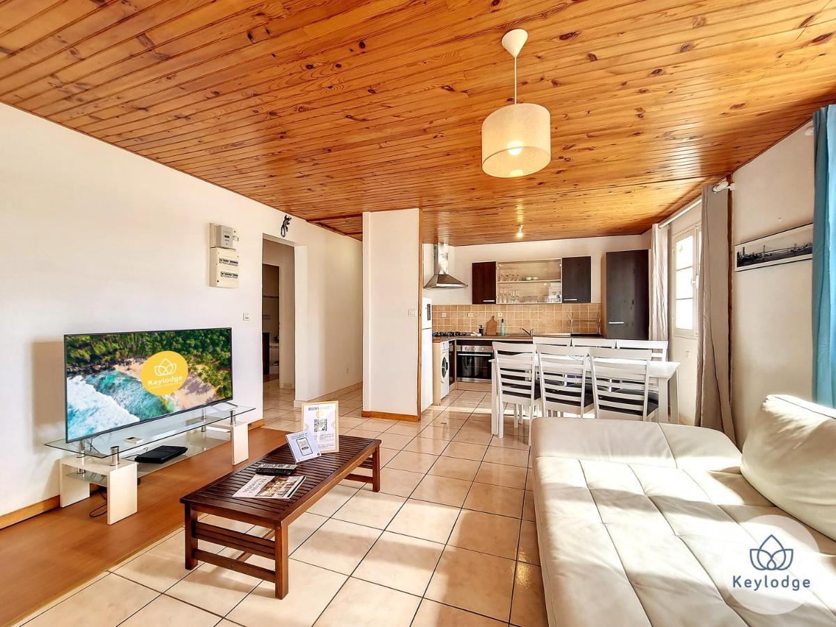 Paul Et Aliette - T3 Classe 3 Etoiles - 70M2 - Saint-Denis Luaran gambar