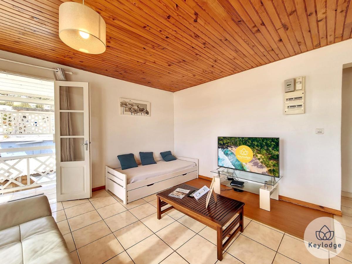 Paul Et Aliette - T3 Classe 3 Etoiles - 70M2 - Saint-Denis Luaran gambar